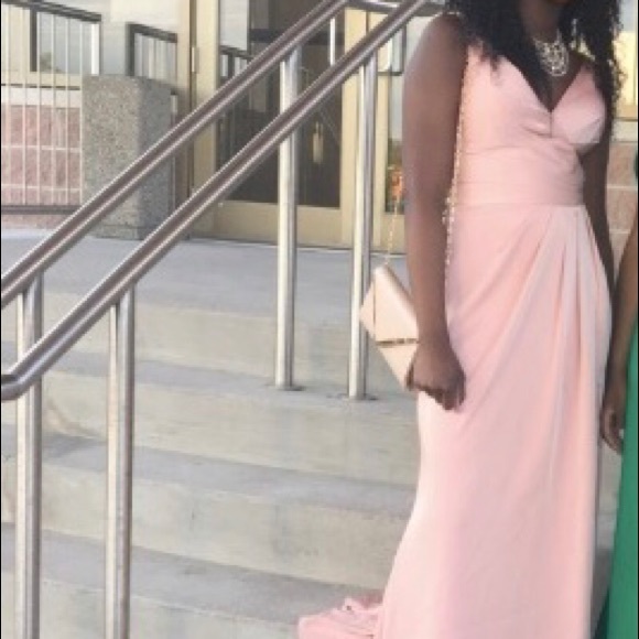 Beautiful pink prom dress - Picture 2 of 3